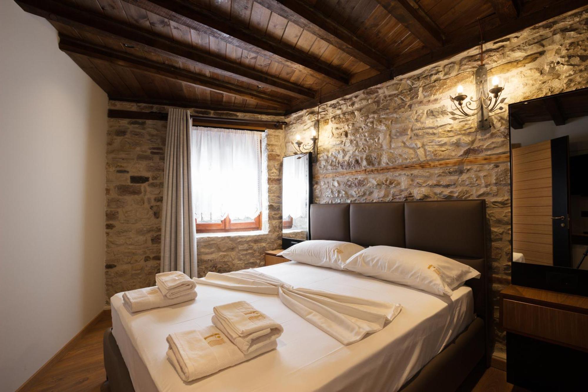 Furra Hotel Gjirokaster Luaran gambar