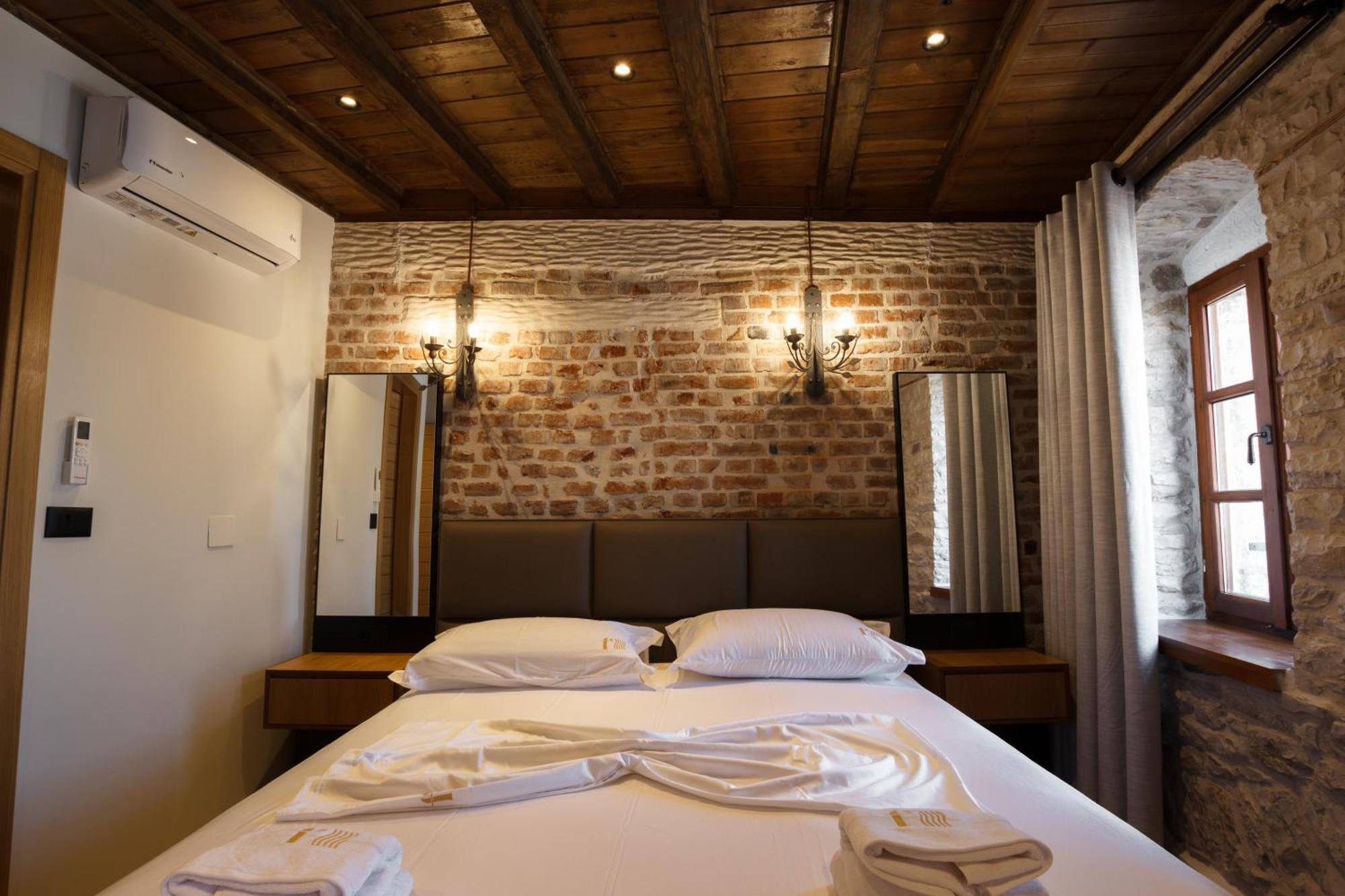 Furra Hotel Gjirokaster Luaran gambar