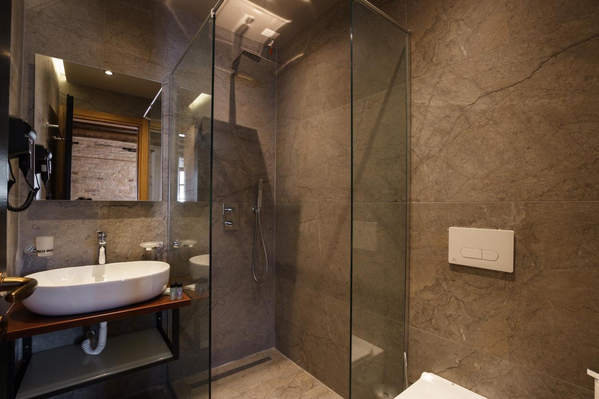 Furra Hotel Gjirokaster Luaran gambar